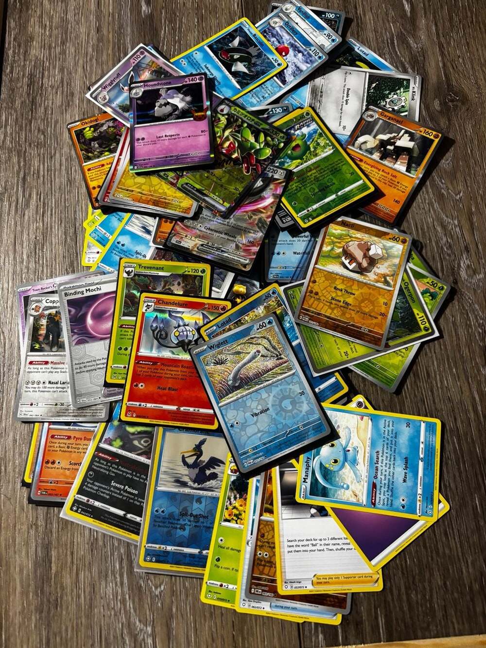 61 lot of Pokemon Trading Card Game Bulk Collection Lot